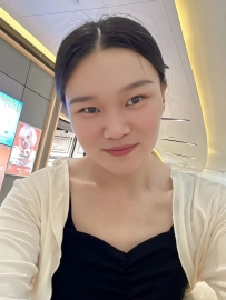 编号40380  35岁，89年出生，女，未婚，身高150cm，初中学历，老家河南省开封市，目前在广东省东莞市工作，公司职员，择偶要求：30-40岁，身高170cm以上，初中以上文化，三观正，有责任心，经济收入稳定。