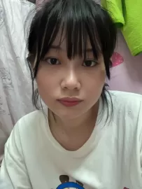 编号2266  27岁，98年出生，女，未婚，身高150cm，初中学历，老家广东省湛江市，目前在广东省佛山市工作，工厂上班，月收入4000元，择偶要求：27-30以上，身高168cm以上，高中以上文化。
