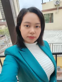 编号60045  41岁，84年出生，女，离异，有个20岁女孩随我，还有个男孩随对方，身高160cm，初中学历，老家重庆人，目前在广东省惠州市工作，做养生行业，月收入8000元左右，择偶要求：40-50岁，身高170m以上，月收入一万以上。