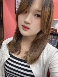 编号2265  21岁，04年出生，女，未婚，身高161cm，初中学历，老家广东省梅州市，目前在广东省深圳市工作，美发行业，月收入4000-5000元，择偶要求：24-27岁，身高178cm以上，大专以上文化。