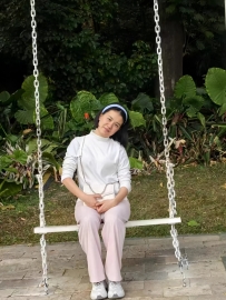 编号60094  28岁，97年出生，女，未婚，身高165cm，初中学历，老家广东省梅州市，目前在广东省东莞市待业，正在找工作，择偶要求：30-35岁，身高168cm以上，初中以上学历。