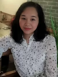 编号40424  46岁，79年出生，女，未婚，身高162cm，本科学历，老家广东省肇庆市广宁县，目前在广东省广州市工作，医药行业，月收入7000-9000元，择偶要求：40-50岁，身高170cm以上，学历不限。