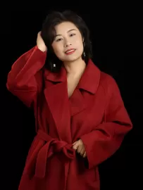 编号20350  44岁，81年出生，女，丧偶，有个8岁男孩随我，身高160cm，本科学历，老家广东省东莞市，目前在东莞工作，管理，月薪6000元，有车有房，择偶要求：35-45岁，身高170cm以上，本科以上文化。