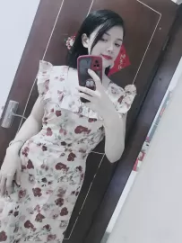 编号20583  37岁，88年出生，女，离异，有一个11岁男孩随我，身高162cm，中专学历，老家广西省玉林市，目前在广东省佛山市工作，销售行业，月收入5000-8000元，有房，择偶要求：30-38岁，身高168cm以上，高中以上文化。