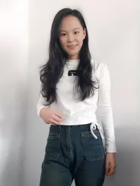 编号20425  31岁，94年出生，女，未婚，身高157cm，本科学历，老家广东省河源市，目前在深圳工作，互联网行业，月薪6000元，择偶要求：31-39岁，身高168cm以上，大专以上文化。