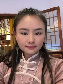 编号40540  34岁，90 年出生，女，离异，有一个10岁男孩随对方，身高155cm，大专学历
