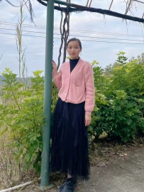 编号60168  32岁，93年出生，女，未婚，身高157cm，中专学历，老家广东省梅州市，目前在广东省东莞市工作，文职，月收入5000元，择偶要求：30-36岁，身高169cm以上，初中以上学历，只限广东省，不接触外省男士。