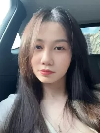 编号40551  27岁，98年出生，女，未婚，身高150cm，大专学历，老家广东省韶关市，目前在广东省广州市工作，电商行业，月收入6000元，择偶要求：27-33岁，身高173cm以上，大专以上学历。