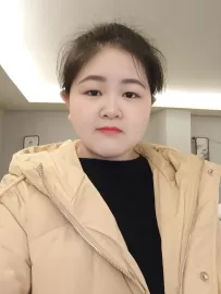 编号60147  35岁，91年出生，女，离异，有一个8岁男孩随我，身高153cm，高中学历，老家四川省广安市，目前在广东省佛山市工作，摆摊卖甜品，月收入4000元，择偶要求：36-45岁，身高172cm以上，高中以上学历。