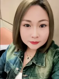 编号20558  39岁，86年出生，女，离异，有个18岁女孩随我，身高160cm，高中学历，老家重庆人，目前在广东省佛山市工作，美甲美睫行业，月收入5000-10000元，择偶要求：80后都可以，身高170cm以上，有房。