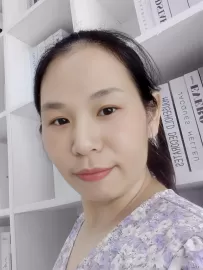 编号20203  42岁，83年出生，女，离异，有两个18岁女孩随我，身高156cm，高中学历，老家广东省河源市，目前在深圳工作，家政行业，月薪6000-10000元，有房，择偶要求：45-40岁，身高175cm以上，高中以上文化。