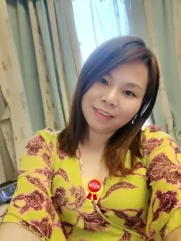 编号40330  38岁，86年出生，女，离异，有一个9岁女孩随我，身高163cm，高中学历，老家广东省清远市，目前在广东省东莞市工作，服务行业，月收入5000元，有车有房，择偶要求：38-48岁，身高170cm以上，高中以上文化。