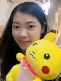编号20453  29岁，96年出生，女，未婚，身高153cm，本科学历，老家广东省湛江市，目前在广东省广州工作，其他行业，月薪1万，择偶要求：28-34岁，身高168cm以上，大专文化以上。